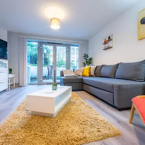 Millennium View - Location - Stadium Views - Parking Cardiff